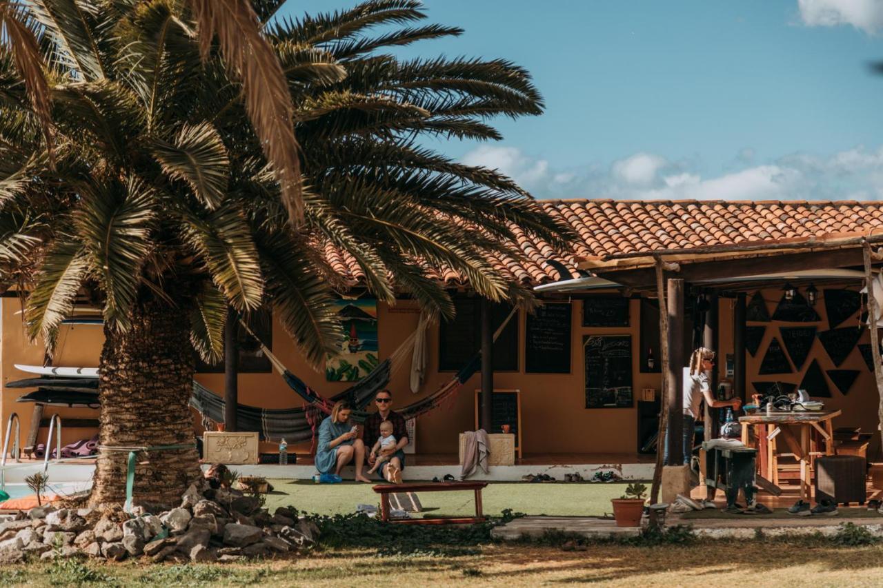 Surf House 2*